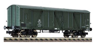Box goods van (US-construction) used as a railway service car<br /><a href='images/pictures/Fleischmann/5391.jpg' target='_blank'>Full size image</a>